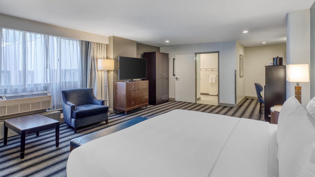 Photo of Bedroom in Downtown Chicago