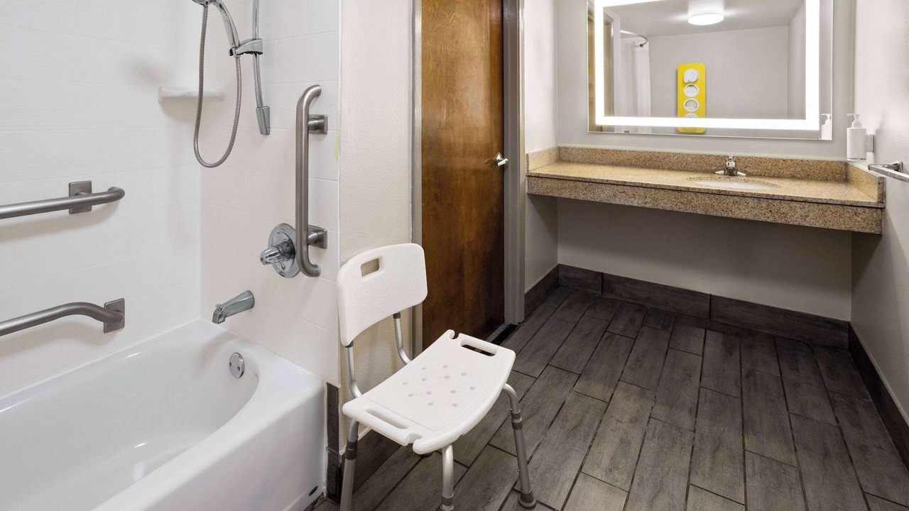 Photo of Bathroom in Acworth