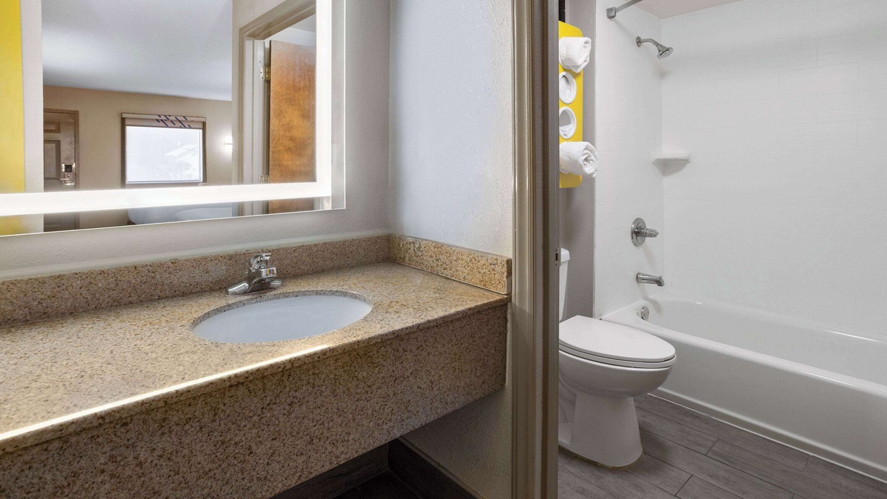 Photo of Others in Acworth