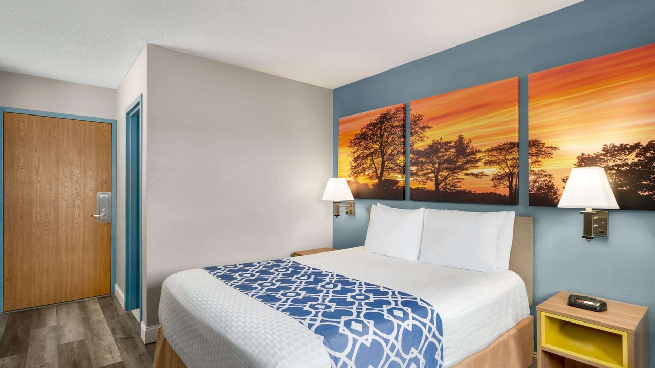 Photo of Bedroom in Canastota