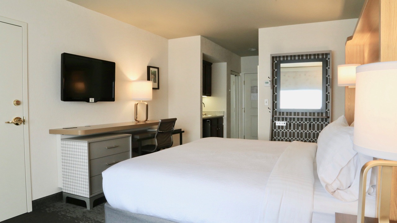 Photo of Bedroom in Salem