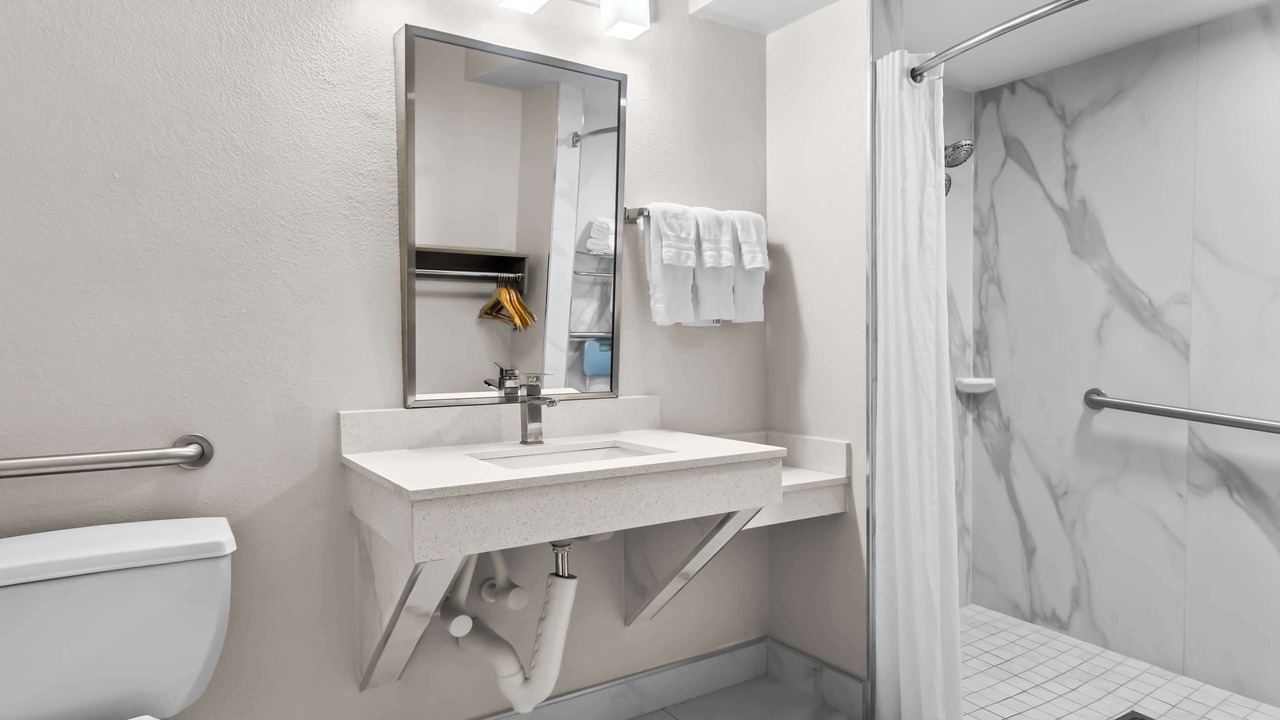 Photo of Bathroom in Starke
