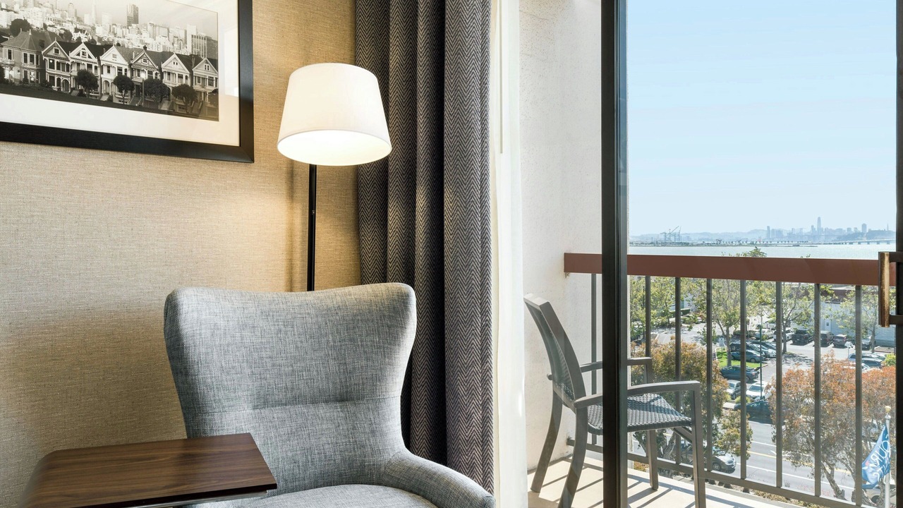 Photo of Bedroom in Emeryville