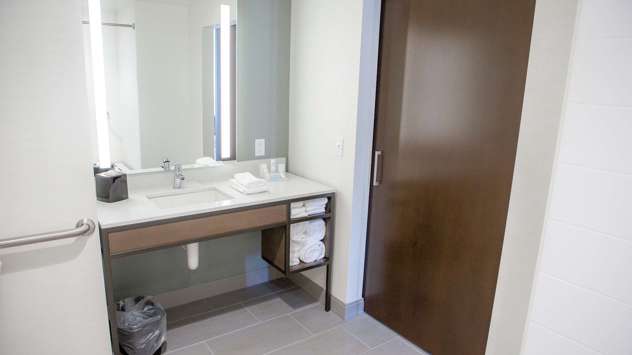 Photo of Bathroom in Gaffer District