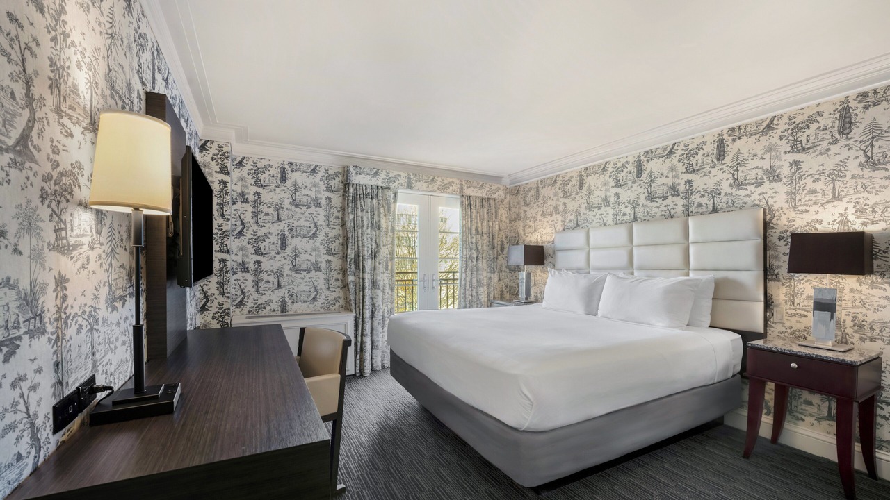 Photo of Bedroom in Kalorama Heights