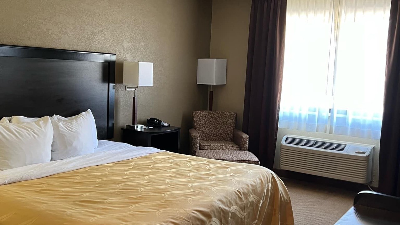 Photo of Bedroom in Mary Alice