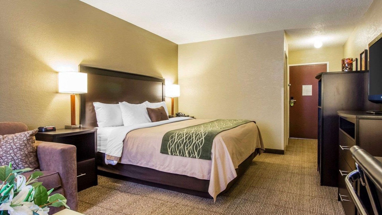 Photo of Bedroom in Mary Alice