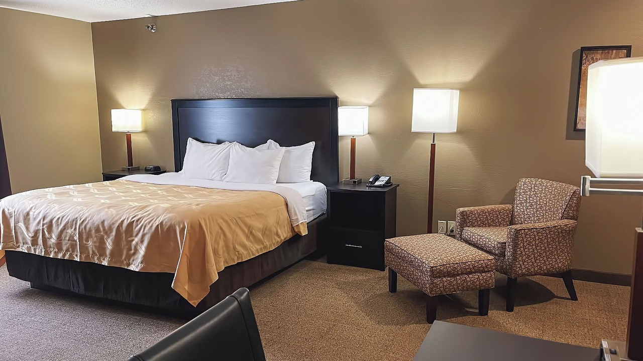 Photo of Bedroom in Mary Alice