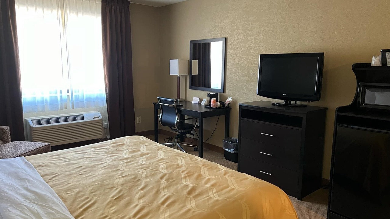 Photo of Bedroom in Mary Alice
