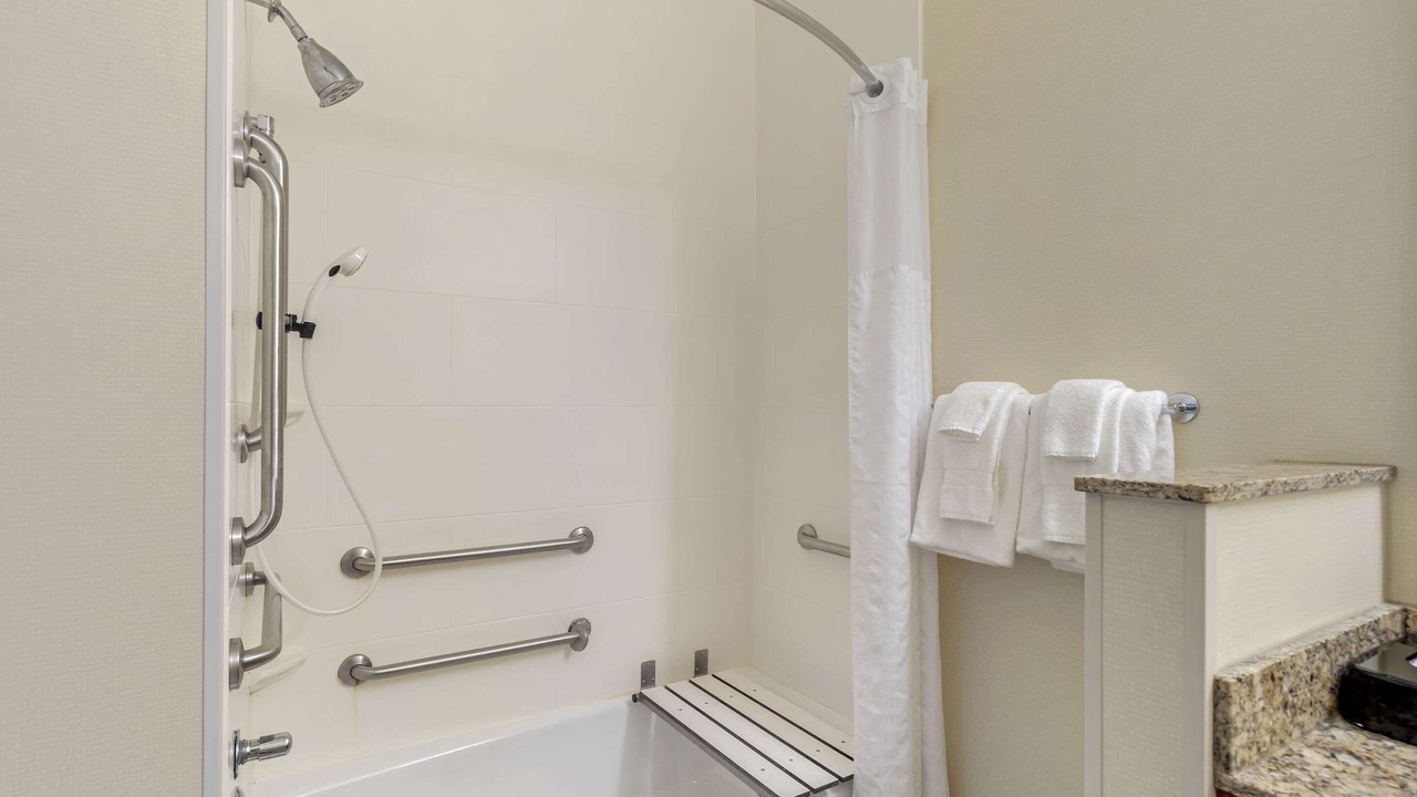 Photo of Bathroom in Normal