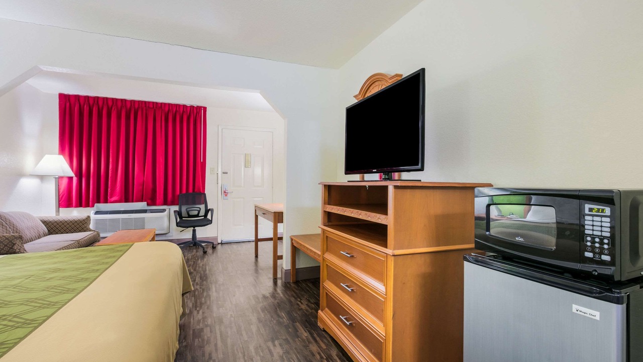 Photo of Others in Brinkley