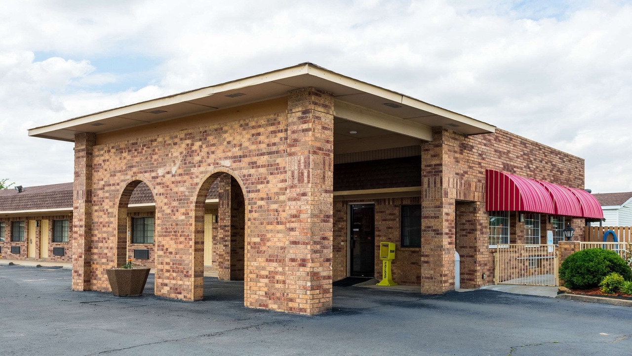 Photo of Outdoor in Brinkley