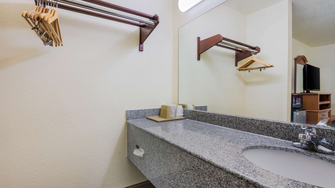 Photo of Others in Brinkley