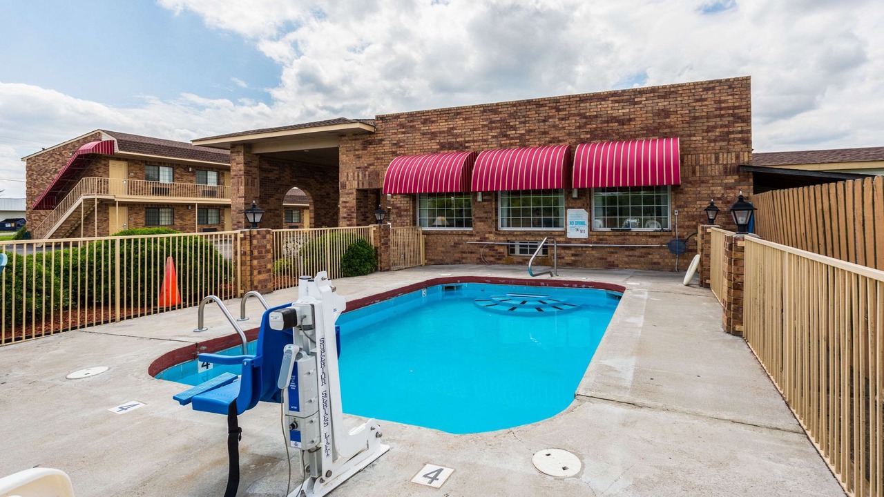 Photo of Outdoor in Brinkley