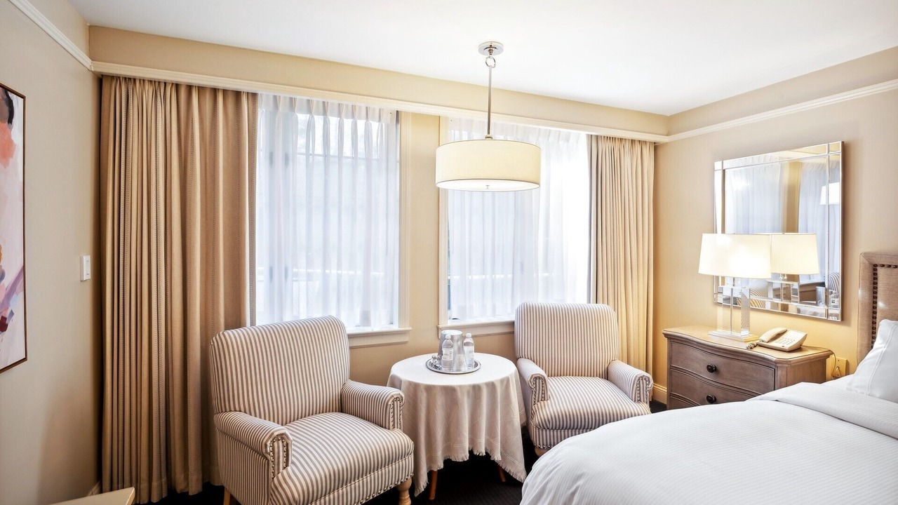 Photo of Bedroom in Simsbury Center