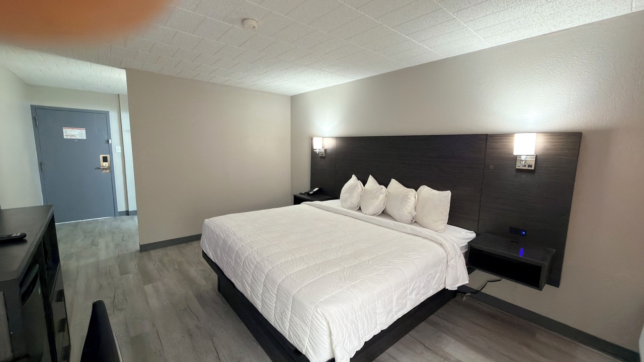 Photo of Bedroom in Natrona