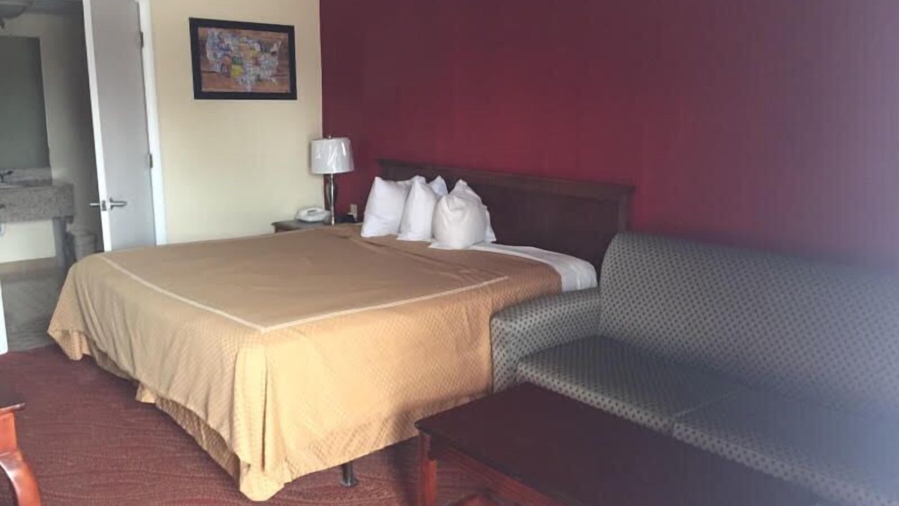 Photo of Bedroom in Thomson