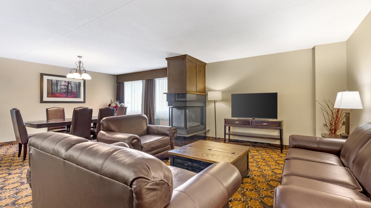 Photo of Livingroom in Dryden