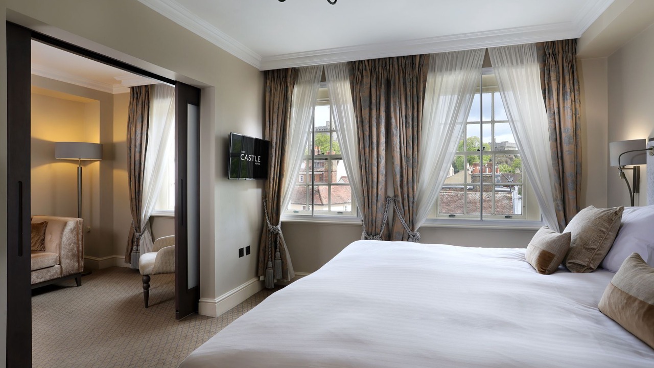 Photo of Bedroom in Windsor City Centre