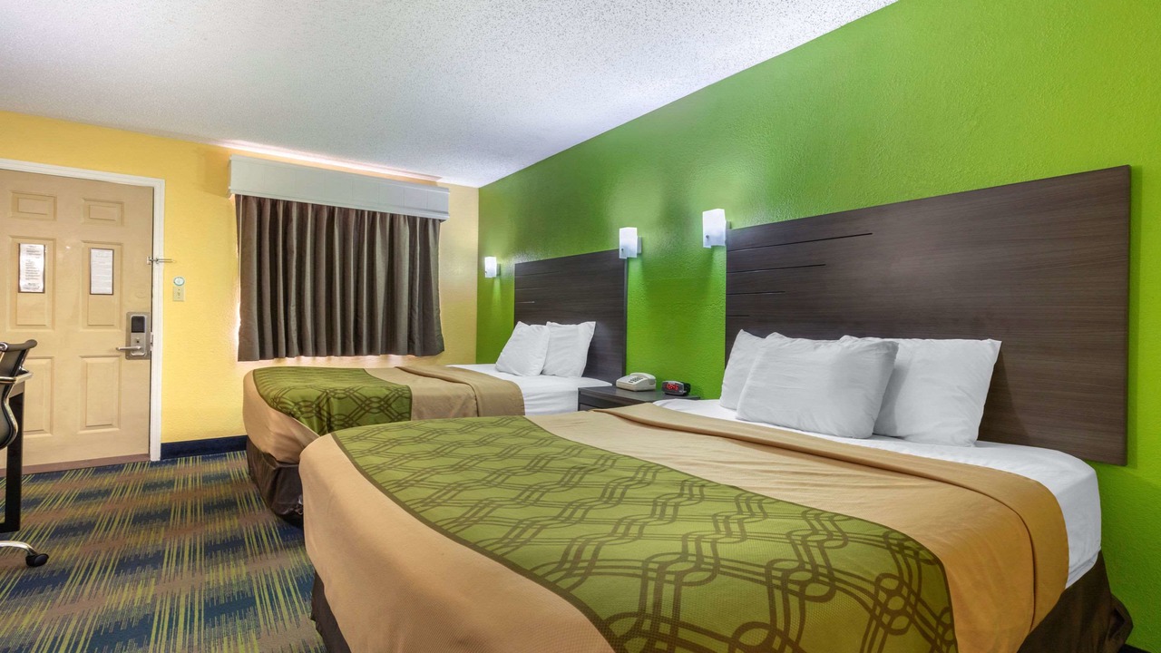 Photo of Others in Nashville