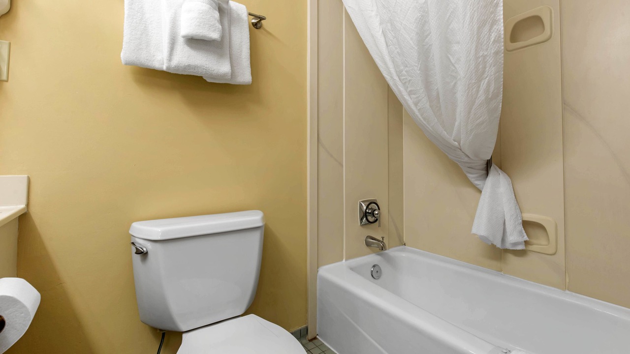 Photo of Bathroom in Pittsburg