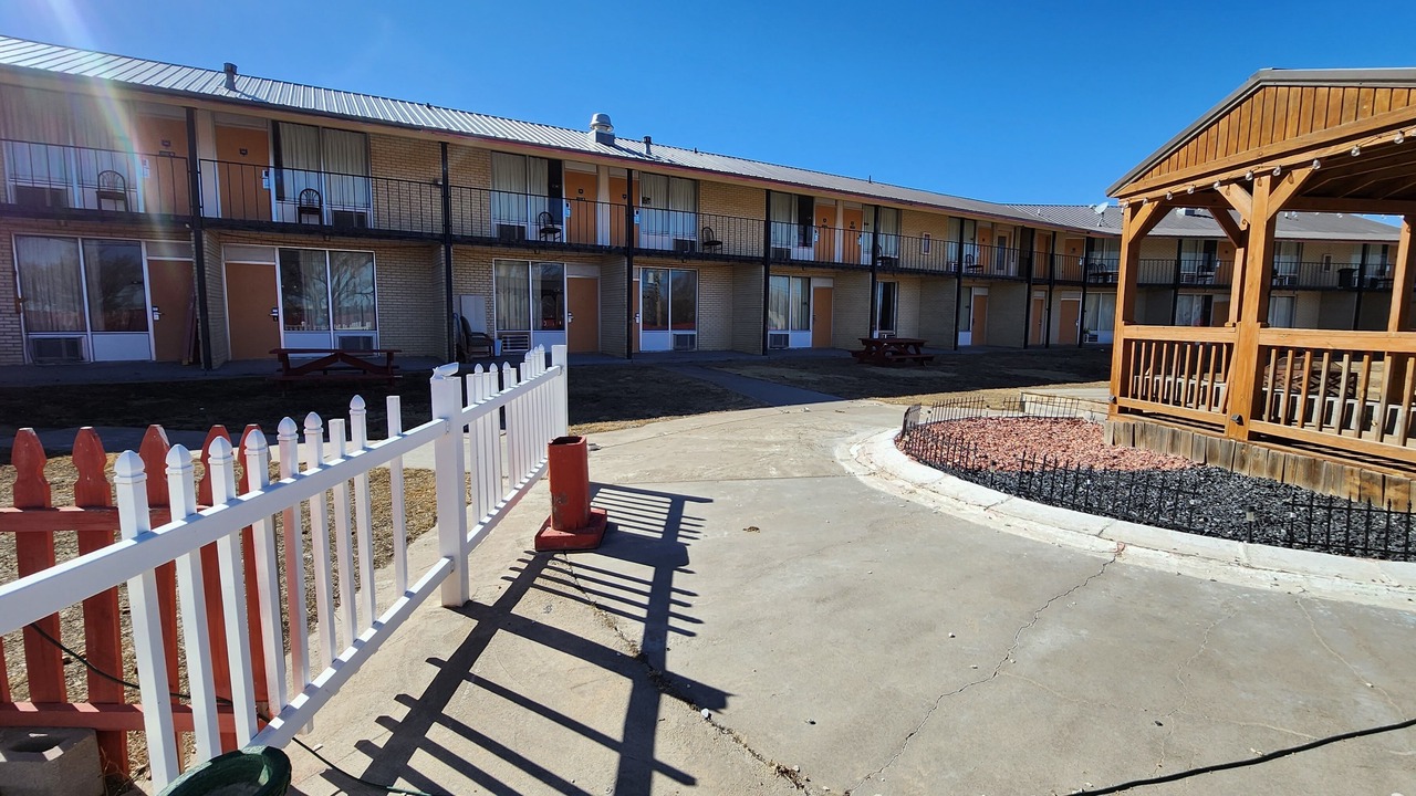 Photo of Outdoor in Oakley