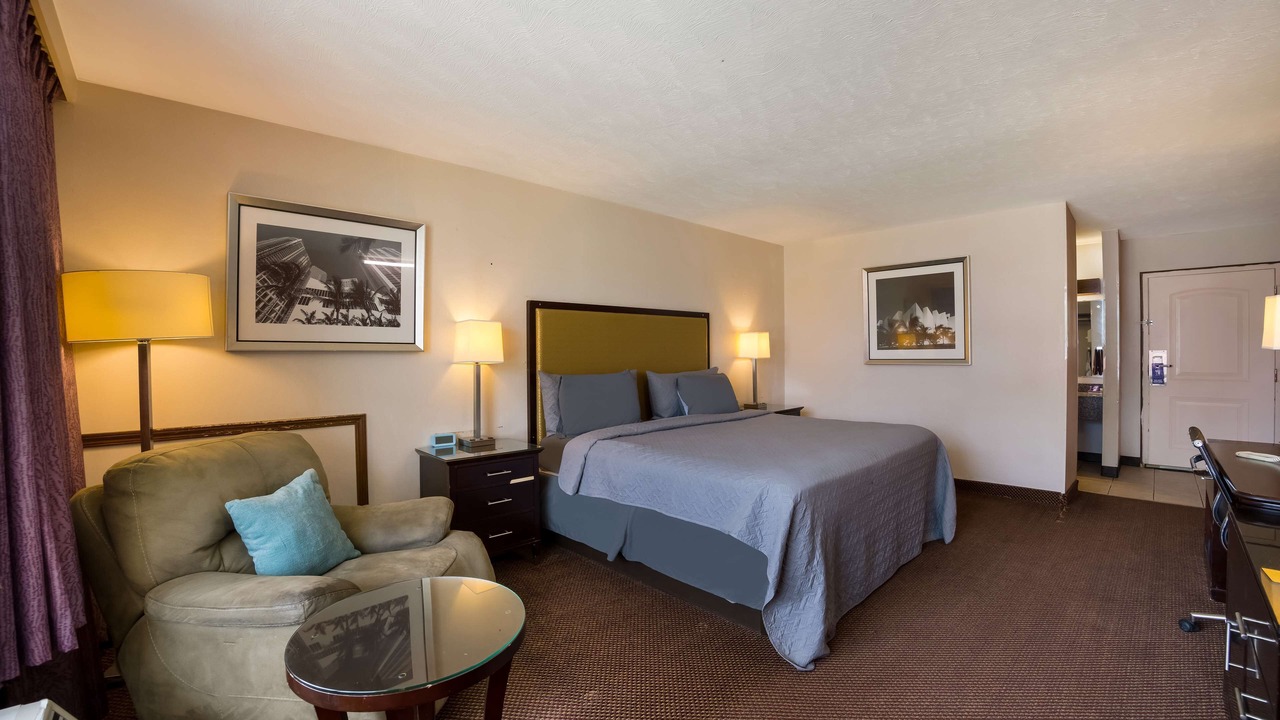 Photo of Bedroom in Oakley