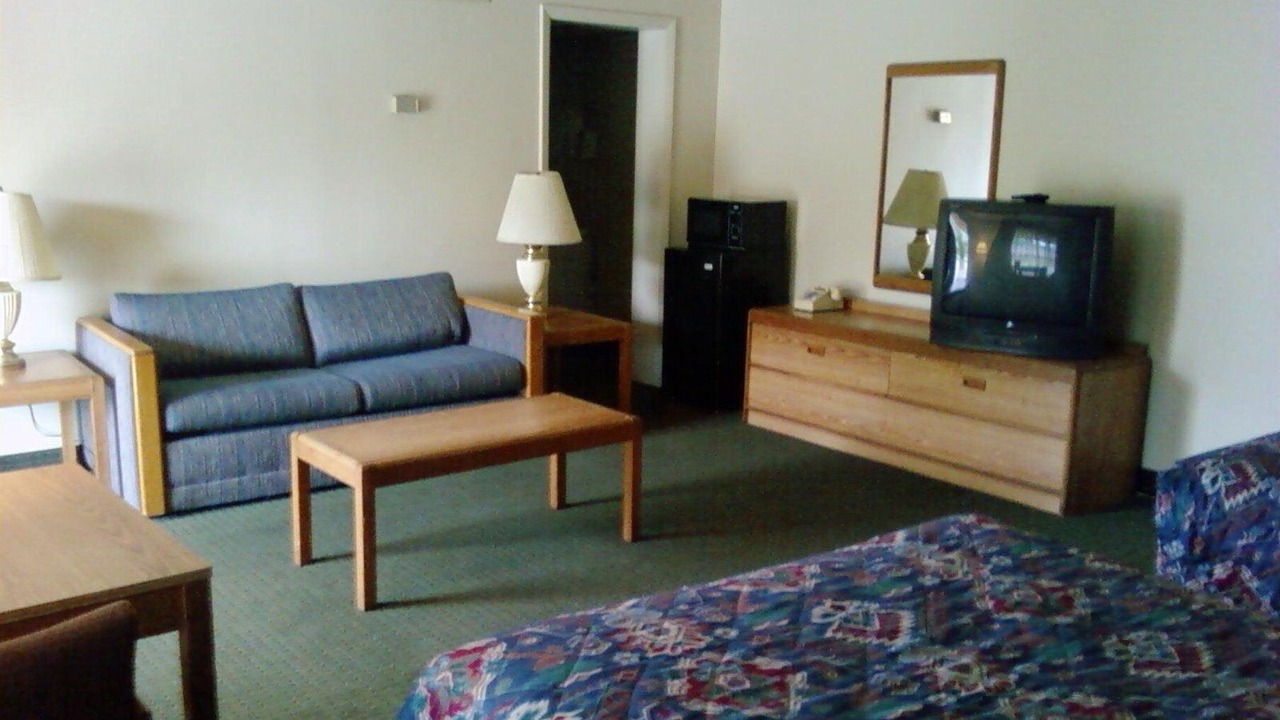 Photo of Livingroom in Claremore