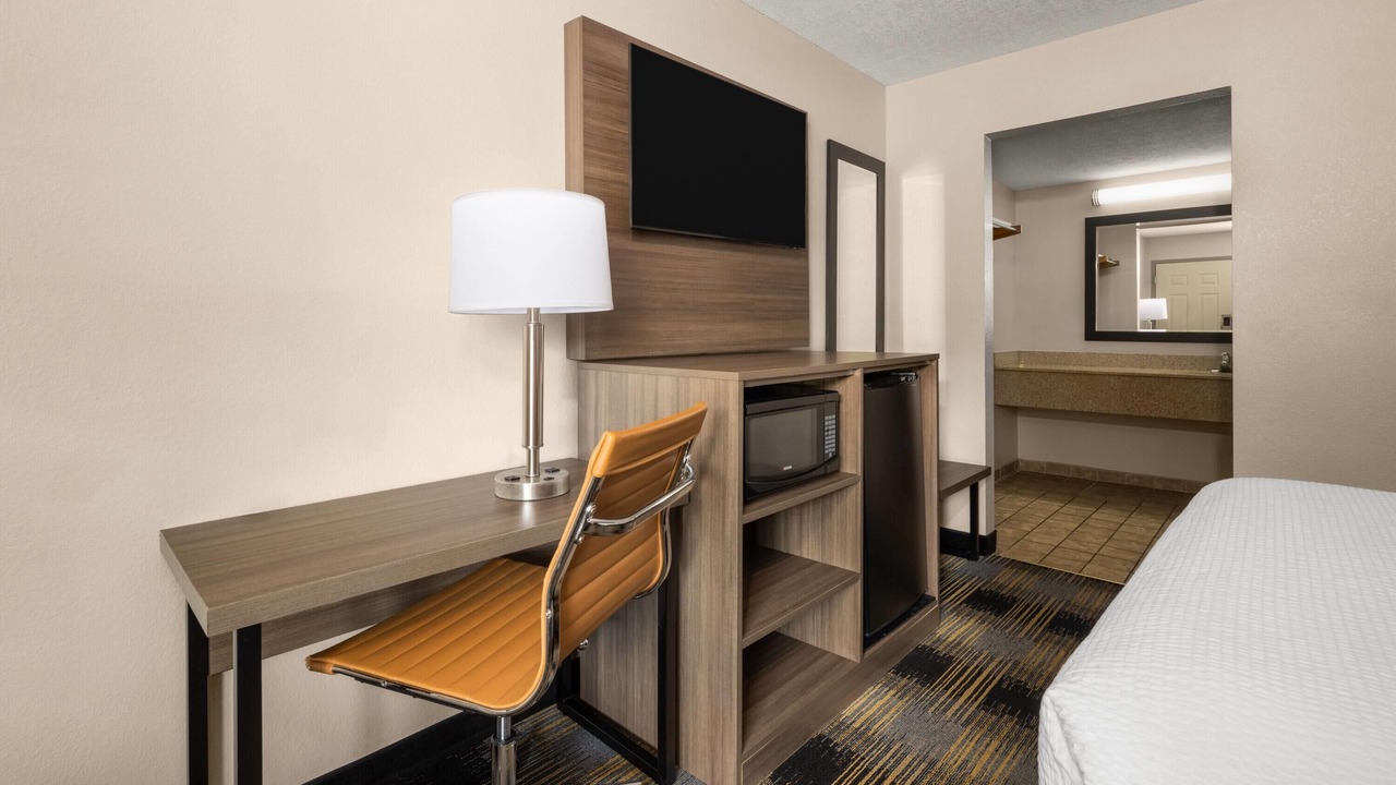 Photo of Bedroom in Canton