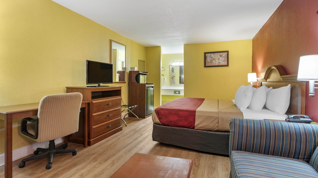 Photo of Bedroom in Douglas