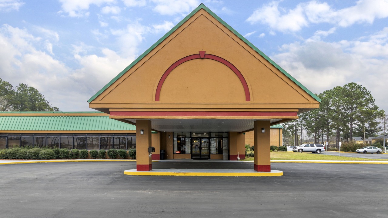 Photo of Outdoor in Douglas