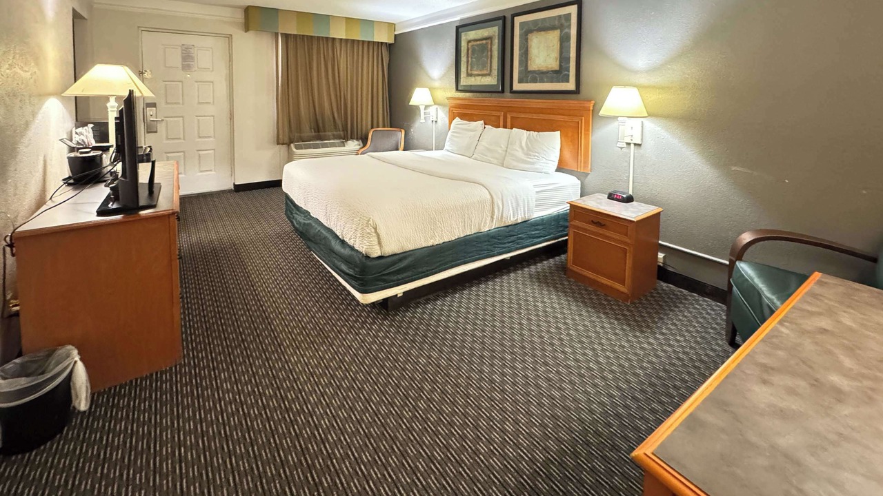 Photo of Bedroom in College Station