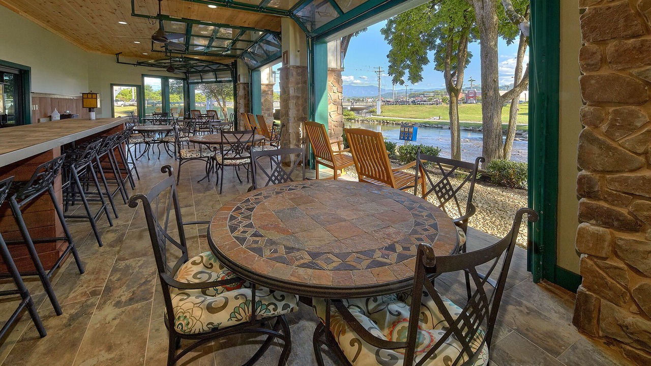 Photo of Patio Balcony in Pigeon Forge