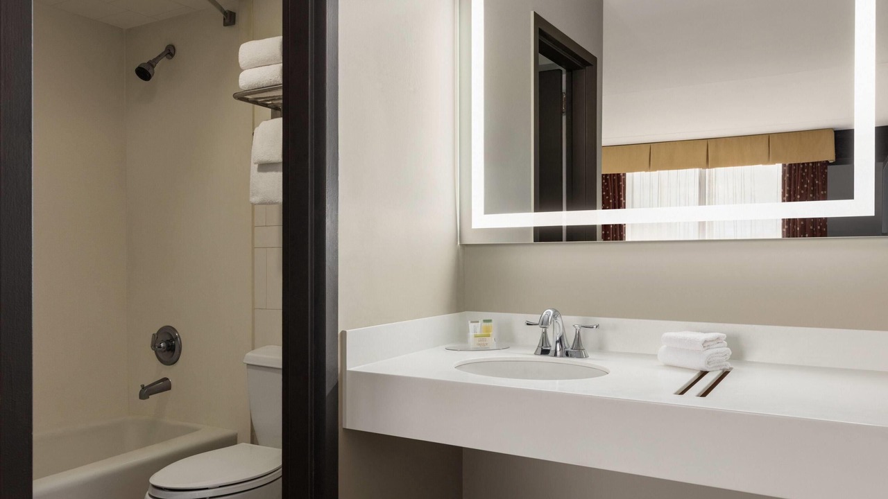 Photo of Others in Carlstadt