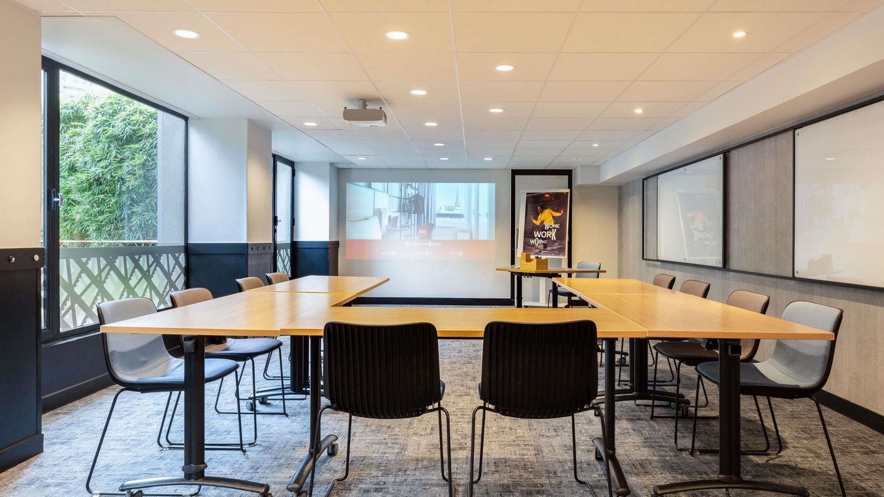 Photo of Others in Necker