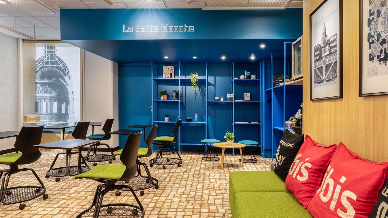 Photo of Others in Necker