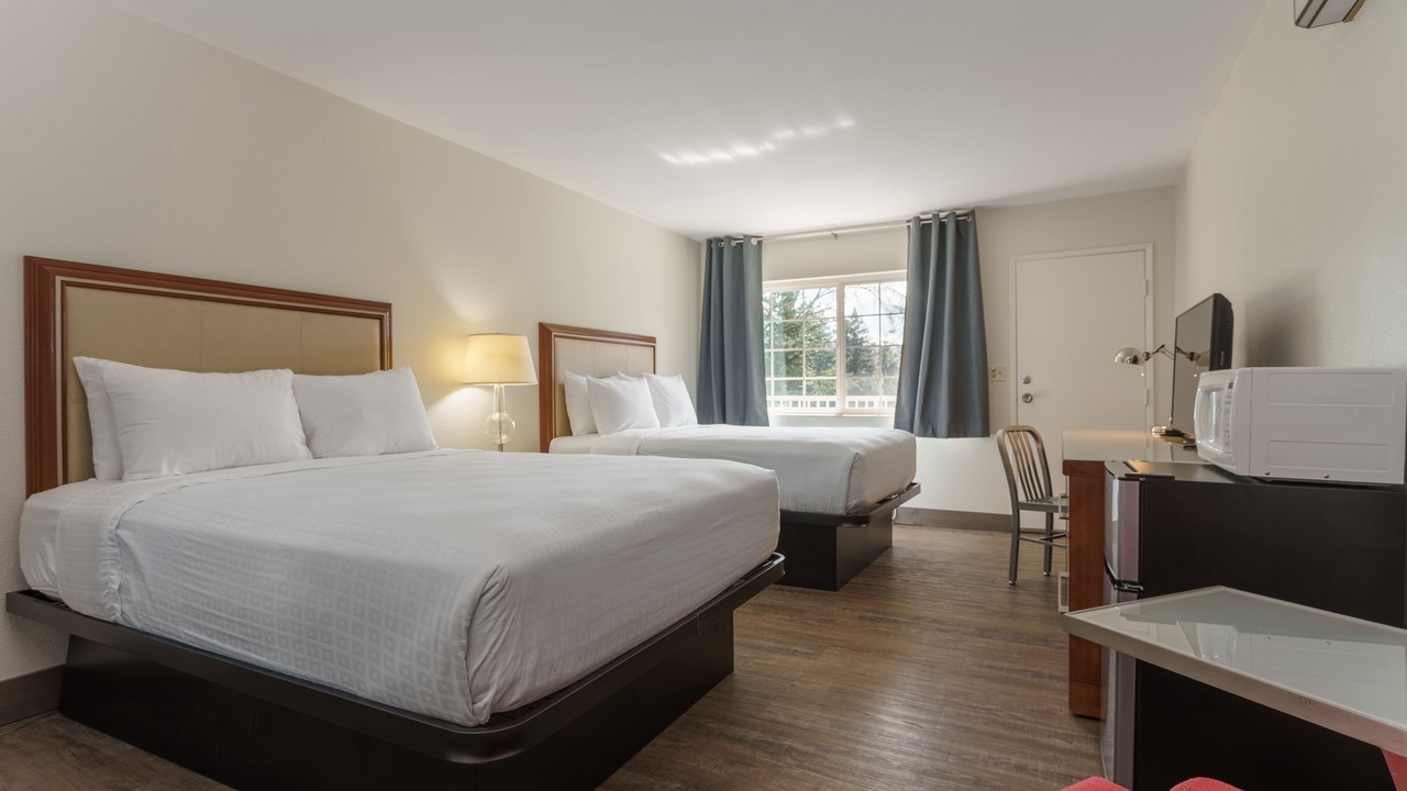 Photo of Bedroom in Roseburg