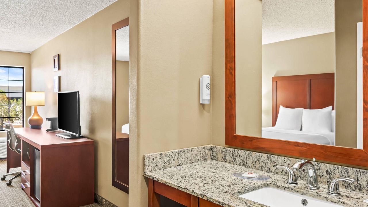 Photo of Bedroom in Southside