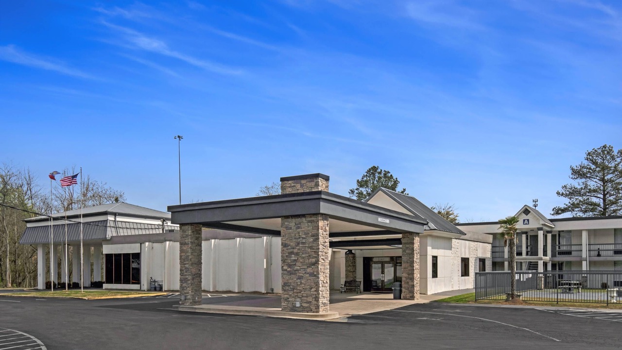 Photo of Outdoor in Dalton