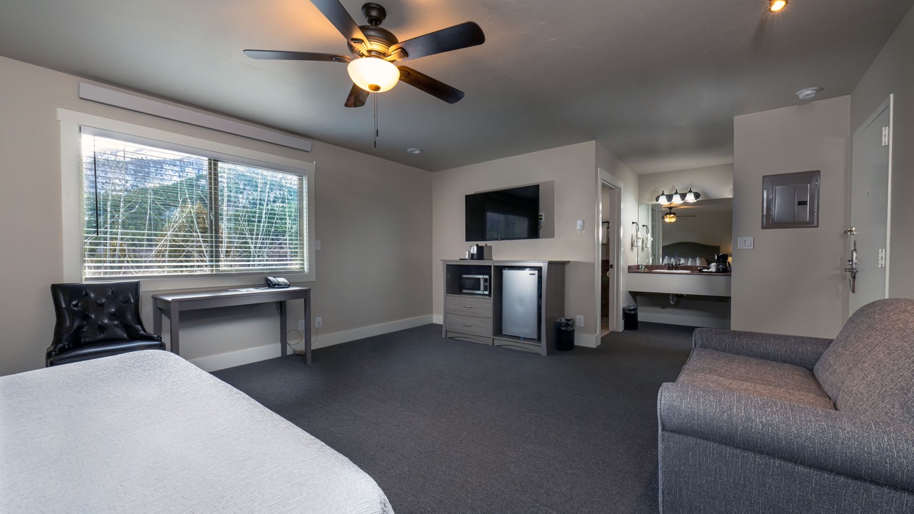 Photo of Others in Alpine