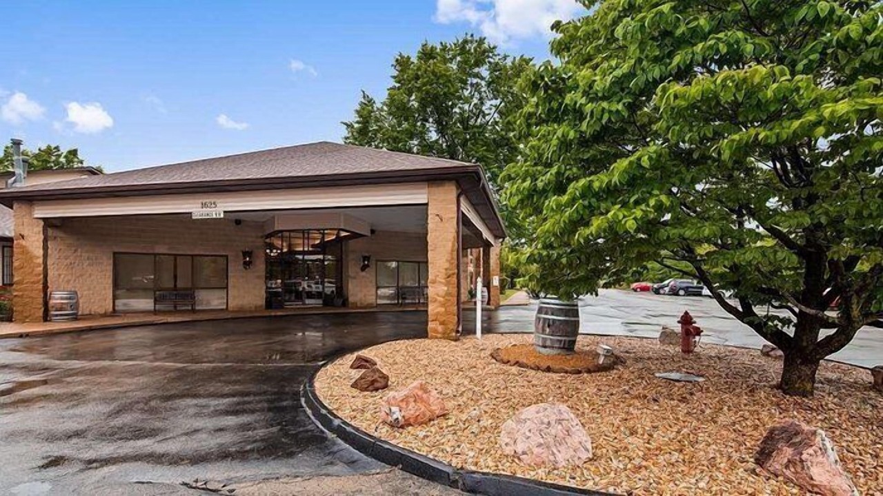 Photo of Outdoor in Farmington