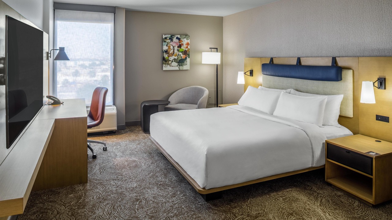 Photo of Bedroom in Western Division