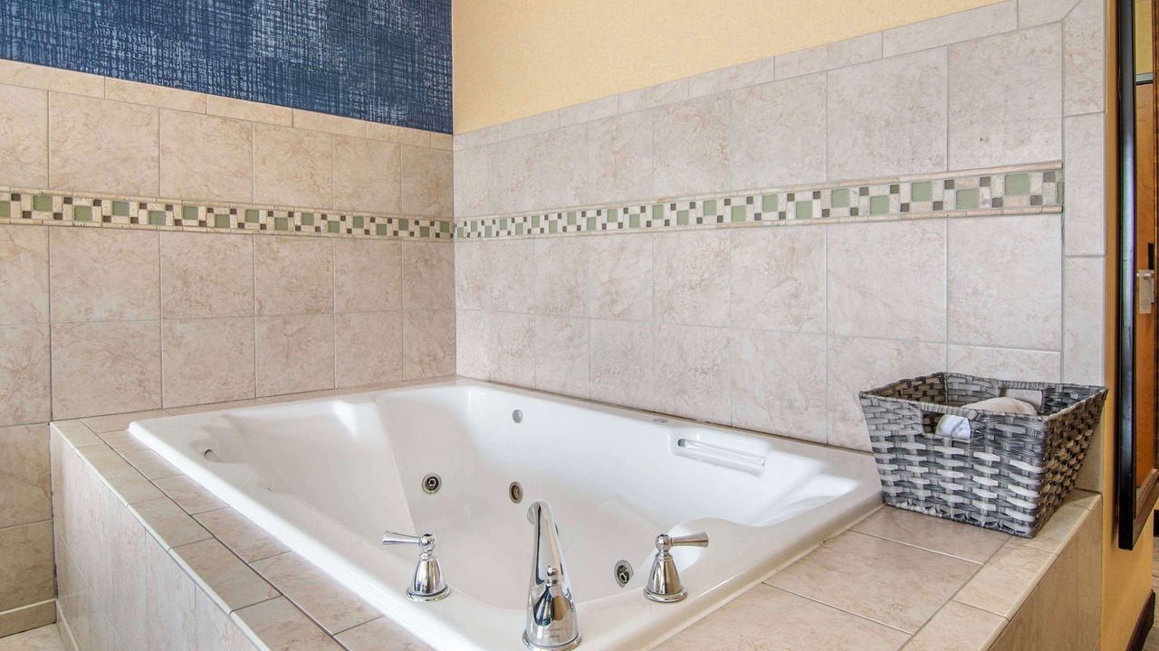 Photo of Others in Hannibal