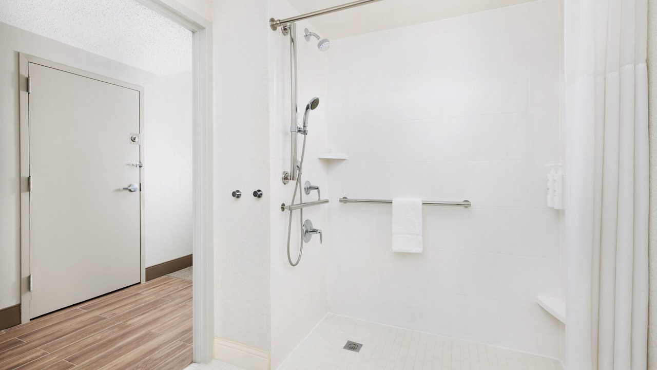 Photo of Bathroom in Islandia