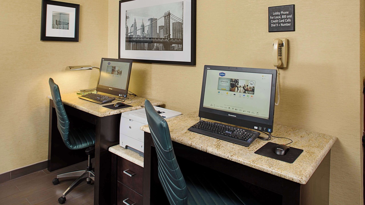 Photo of Others in Islandia