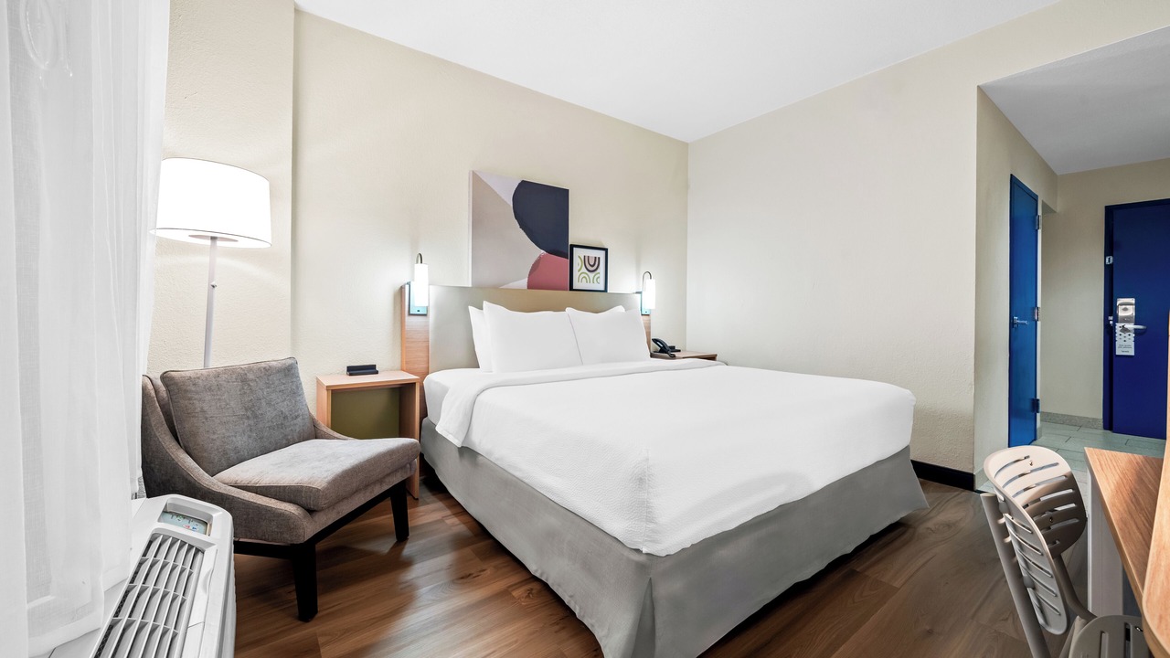 Photo of Bedroom in Southwest Orlando