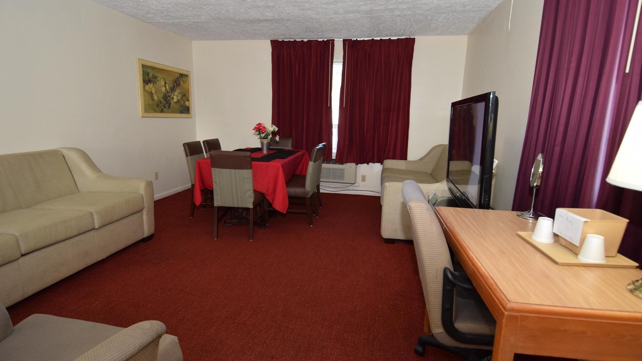 Photo of Bedroom in Oswego