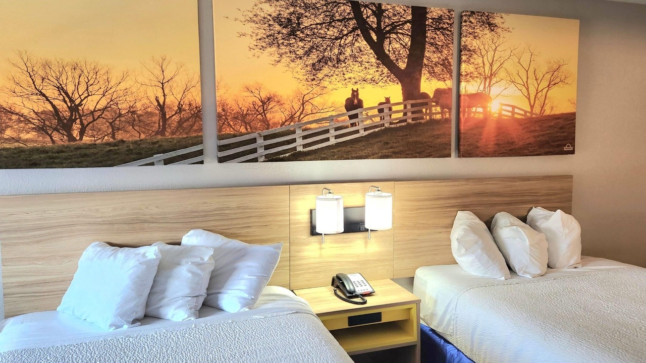 Photo of Bedroom in Brookhollow
