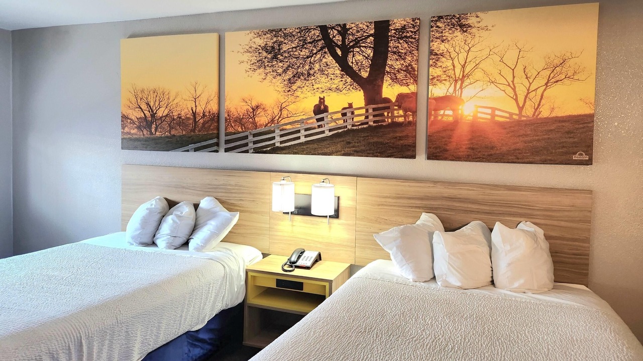 Photo of Bedroom in Brookhollow