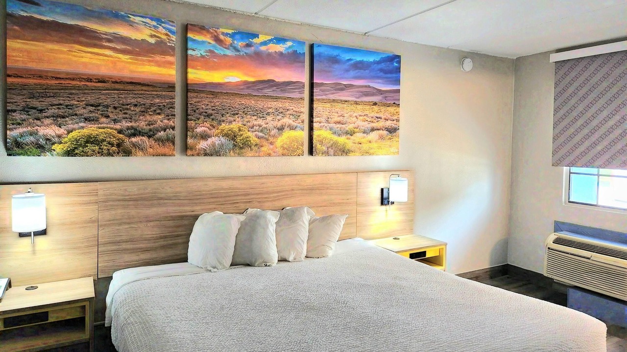 Photo of Bedroom in Brookhollow